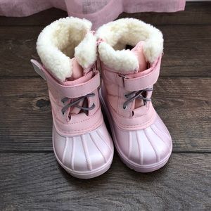 Baby snow boots